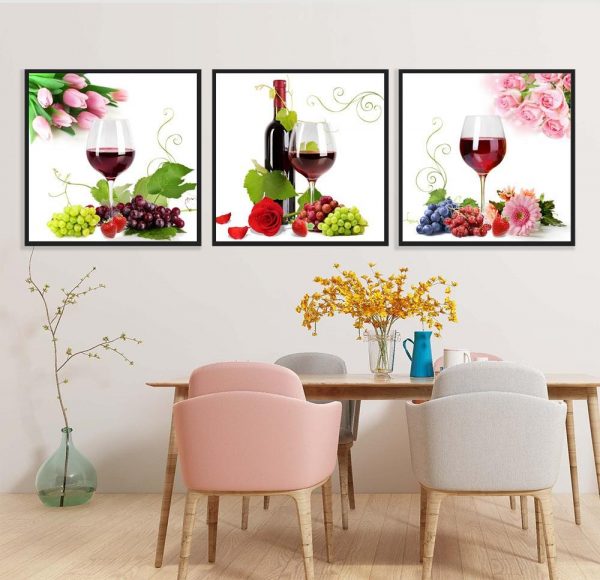 Tranh bộ treo tường ly rượu, hoa quả và hoa hồng